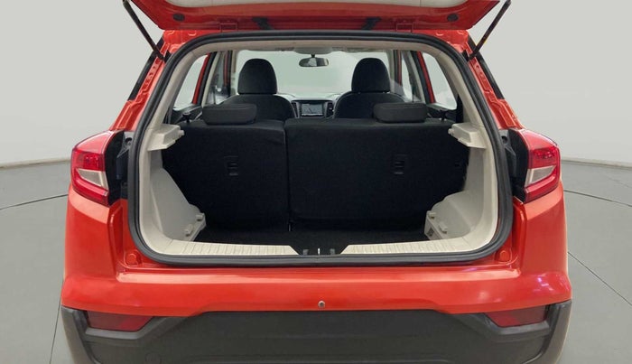 2019 Mahindra XUV300 W4 1.2 PETROL, Petrol, Manual, 59,332 km, Boot Door Open
