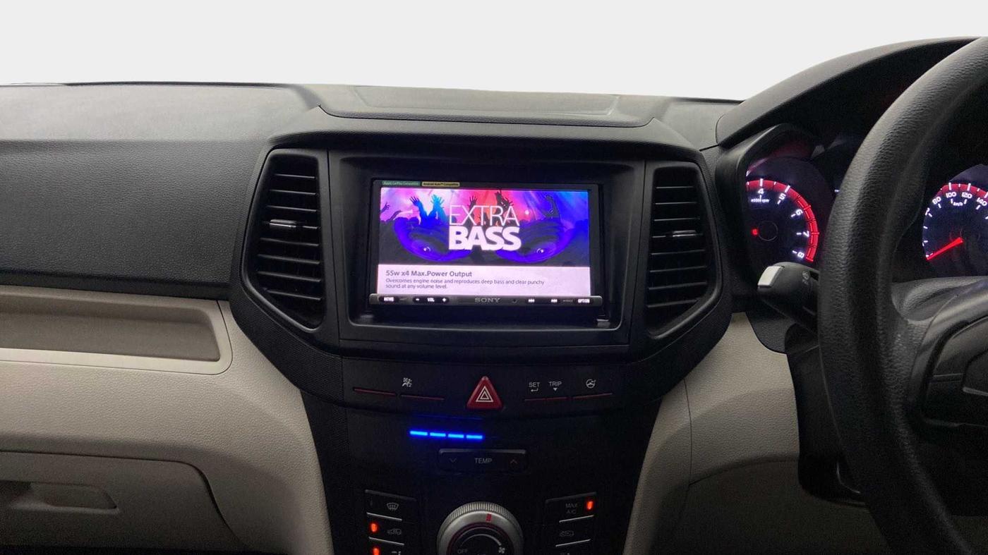 2019 Mahindra XUV300 W4 1.2 PETROL, Petrol, Manual, 59,332 km, Air Conditioner