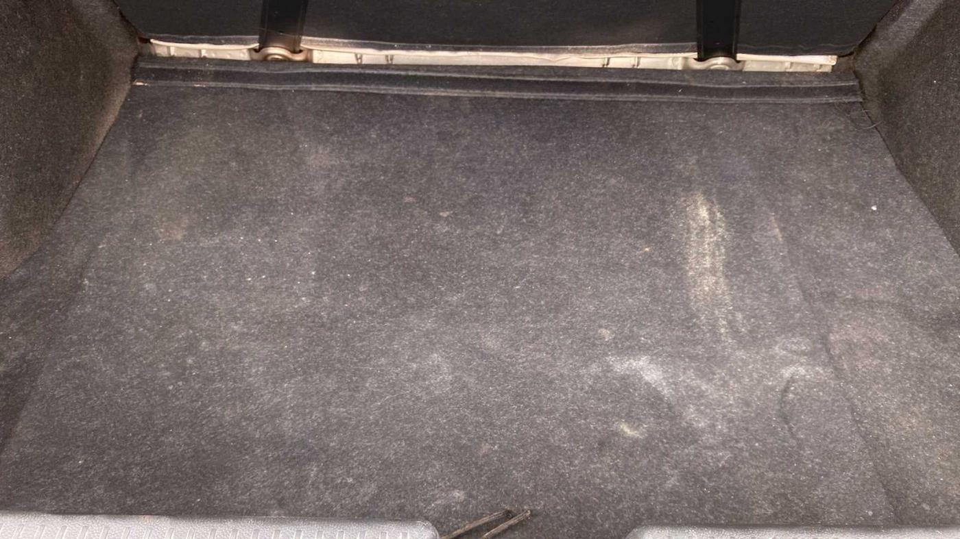 2018 Maruti Dzire ZXI, Petrol, Manual, 68,309 km, Boot Inside