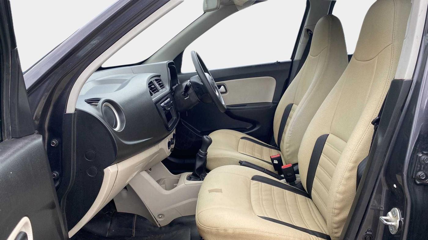2020 Maruti Alto LXI, Petrol, Manual, 37,246 km, Right Side Front Door Cabin