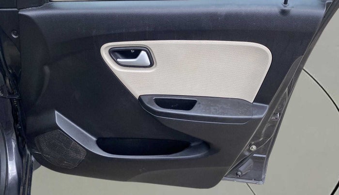 2020 Maruti Alto LXI, Petrol, Manual, 37,246 km, Driver Side Door Panels Control