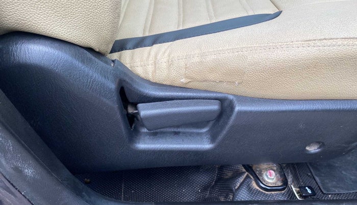 2020 Maruti Alto LXI, Petrol, Manual, 37,246 km, Driver Side Adjustment Panel