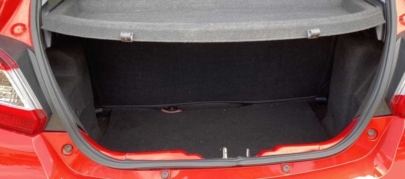 2022 Tata Tiago XT (O) PETROL, Petrol, Manual, 2,146 km, Boot Inside