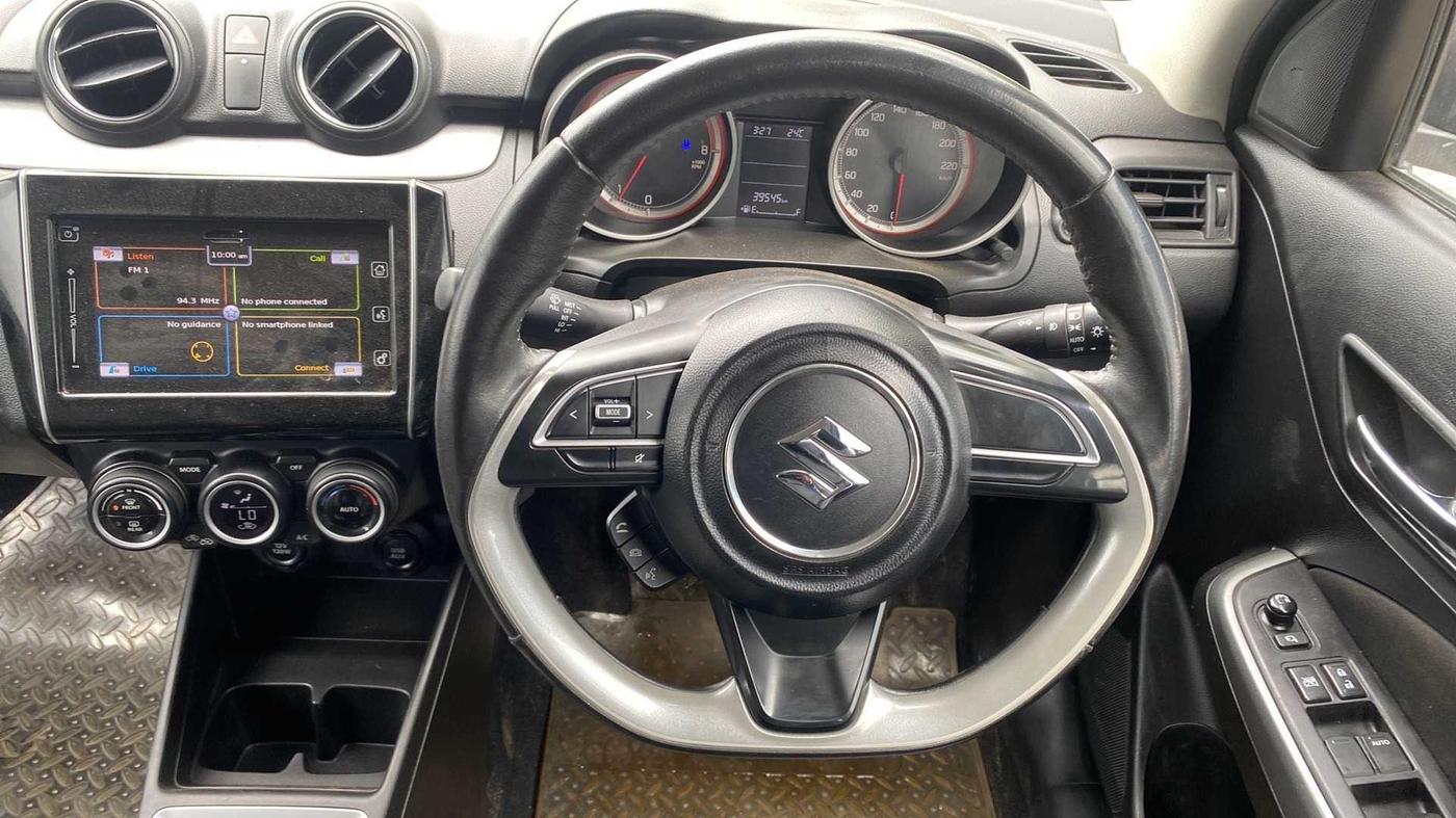 2018 Maruti Swift ZXI PLUS, Petrol, Manual, 39,543 km, Steering Wheel Close Up