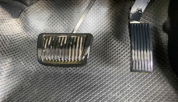 2018 Hyundai NEW SANTRO MAGNA AMT, Petrol, Automatic, 53,669 km, Pedals