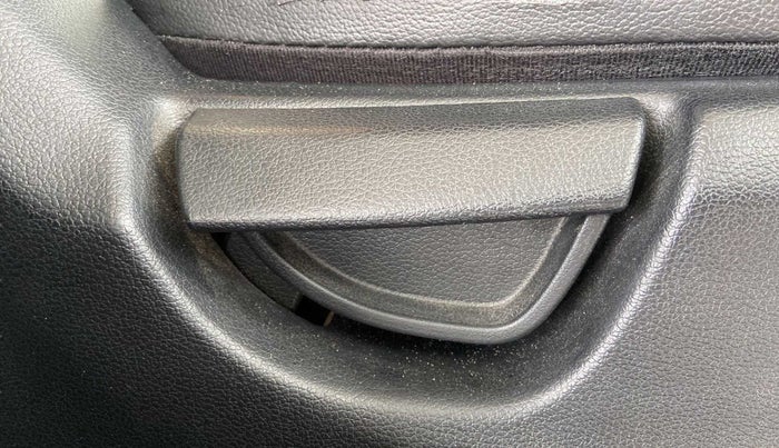 2018 Hyundai NEW SANTRO MAGNA AMT, Petrol, Automatic, 53,669 km, Driver Side Adjustment Panel