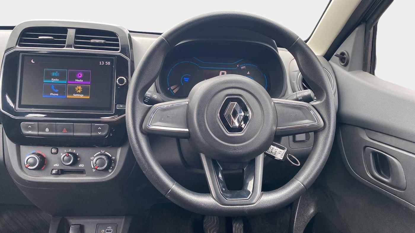 2021 Renault Kwid RXT 1.0 AMT (O), Petrol, Automatic, 9,693 km, Steering Wheel Close Up