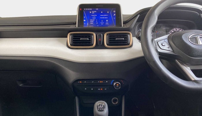 2022 Tata PUNCH ACCOMPLISHED MT, Petrol, Manual, 25,659 km, Air Conditioner