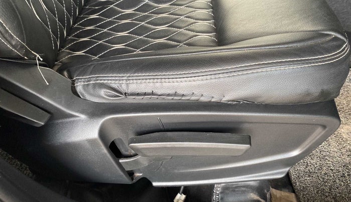 2022 Tata PUNCH ACCOMPLISHED MT, Petrol, Manual, 25,659 km, Driver Side Adjustment Panel