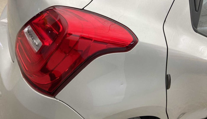 2019 Maruti Swift VXI, Petrol, Manual, 42,091 km, Right quarter panel - Minor scratches