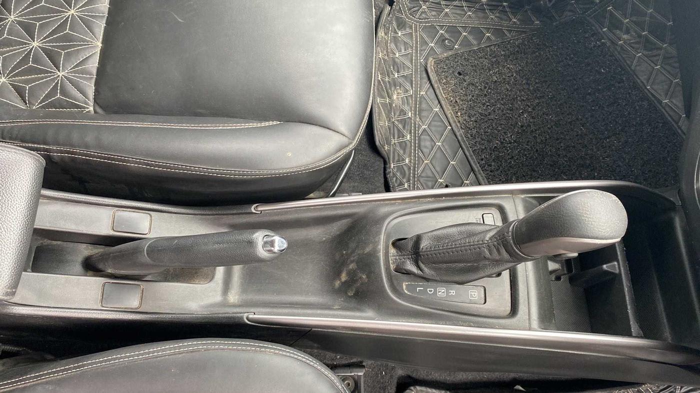 2020 Maruti Baleno DELTA CVT PETROL 1.2, Petrol, Automatic, 32,241 km, Gear Lever