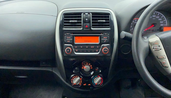 2017 Nissan Micra Active XV S, Petrol, Manual, 37,962 km, Air Conditioner
