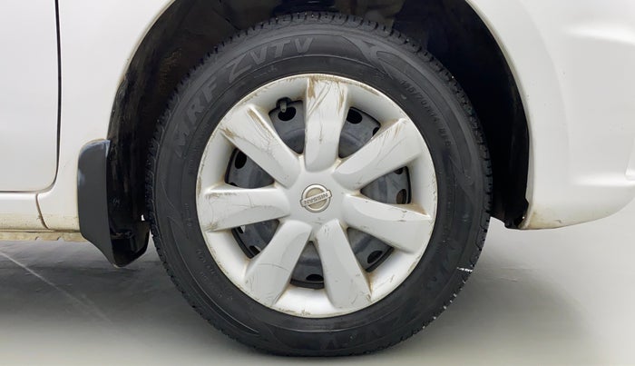 2017 Nissan Micra Active XV S, Petrol, Manual, 37,962 km, Right Front Wheel