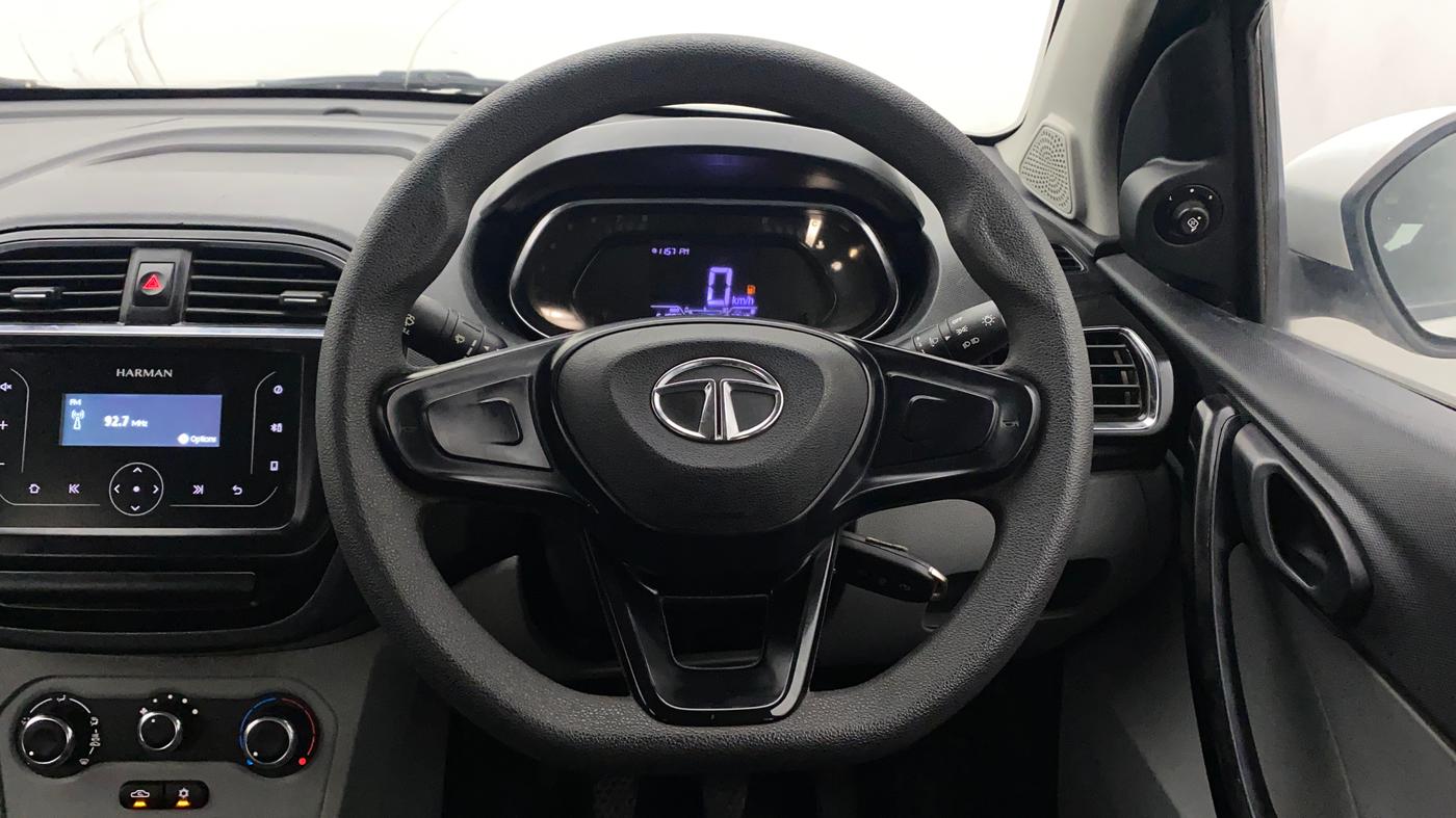 2020 Tata Tiago XT PETROL, Petrol, Manual, 51,999 km, Steering Wheel Close Up
