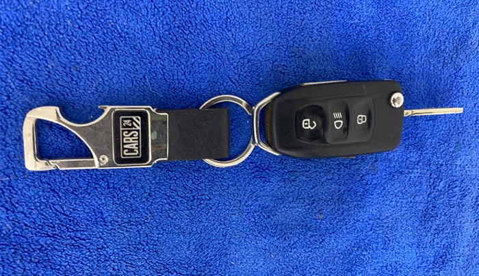 2020 Tata Tiago XT PETROL, Petrol, Manual, 51,999 km, Key Close Up