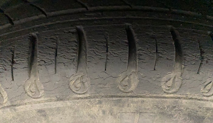 2020 Tata Tiago XT PETROL, Petrol, Manual, 51,999 km, Right Front Tyre Tread