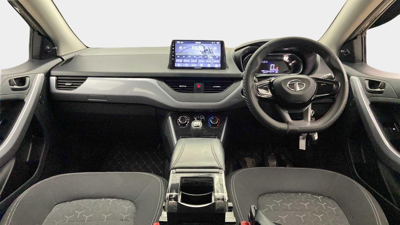 2021 Tata NEXON XE PETROL, Petrol, Manual, 13,536 km, Dashboard