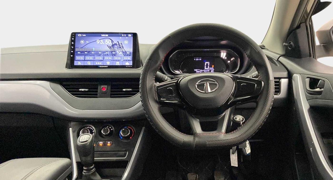 2021 Tata NEXON XE PETROL, Petrol, Manual, 13,536 km, Steering Wheel Close Up