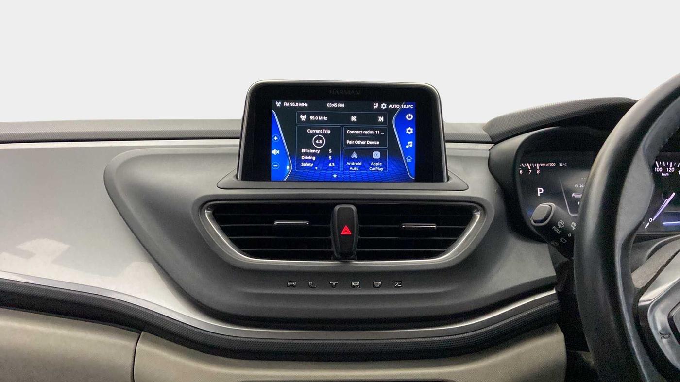 2022 Tata ALTROZ XZA PLUS, Petrol, Automatic, 24,933 km, Air Conditioner