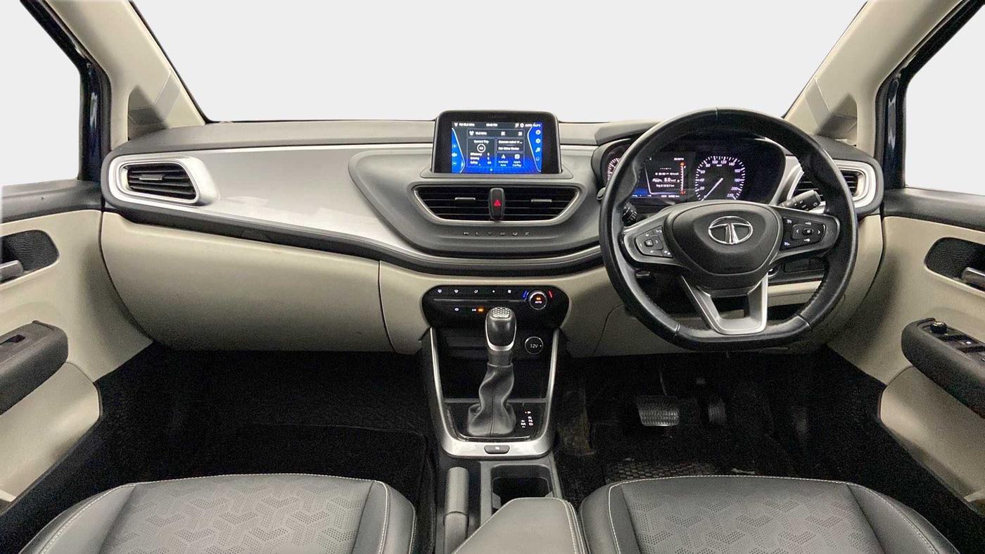 2022 Tata ALTROZ XZA PLUS, Petrol, Automatic, 24,933 km, Dashboard