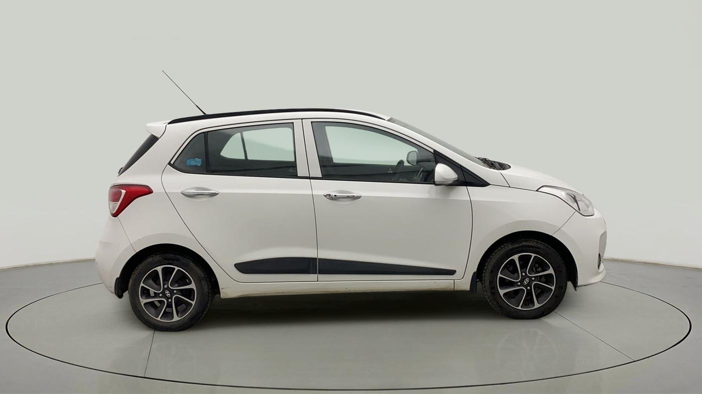 2018 Hyundai Grand i10 ASTA 1.2 KAPPA VTVT, Petrol, Manual, 42,137 km, Right Side View