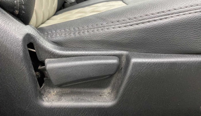 2020 Maruti Alto LXI, Petrol, Manual, 13,485 km, Driver Side Adjustment Panel
