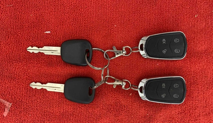 2020 Maruti Alto LXI, Petrol, Manual, 13,485 km, Key Close Up