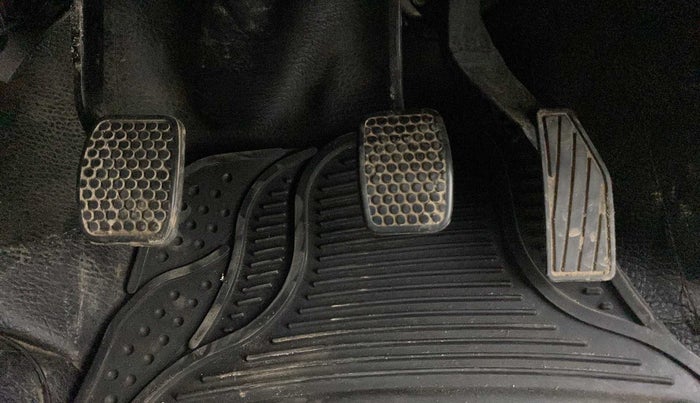 2020 Maruti Alto LXI, Petrol, Manual, 13,485 km, Pedals