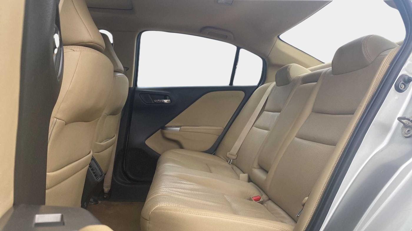 2015 Honda City 1.5L I-VTEC VX CVT, Petrol, Automatic, 81,809 km, Right Side Rear Door Cabin