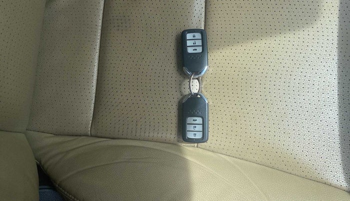2015 Honda City 1.5L I-VTEC VX CVT, Petrol, Automatic, 81,809 km, Key Close Up