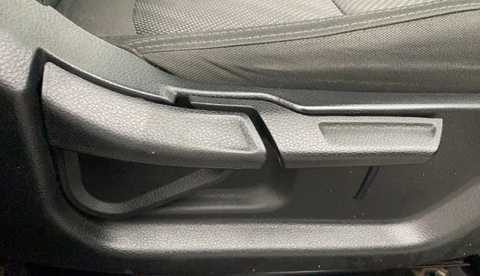 2020 KIA SELTOS HTK PLUS 1.5, Petrol, Manual, 39,245 km, Driver Side Adjustment Panel