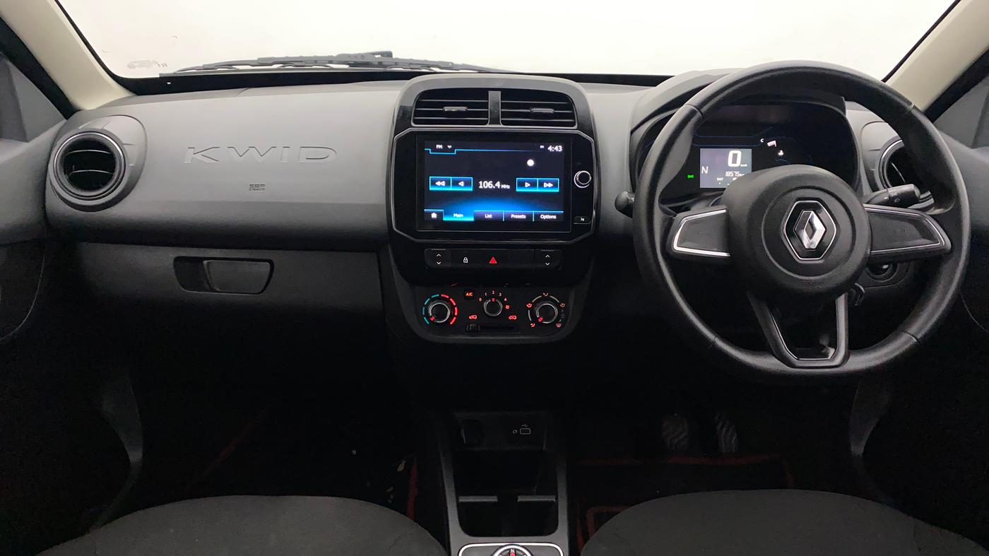 2021 Renault Kwid RXT 1.0 AMT (O), Petrol, Automatic, 18,575 km, Dashboard