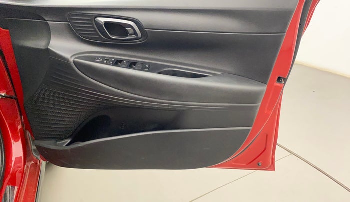 2022 Hyundai NEW I20  SPORTZ 1.0TURBO DCT, Petrol, Automatic, 17,328 km, Driver Side Door Panels Control