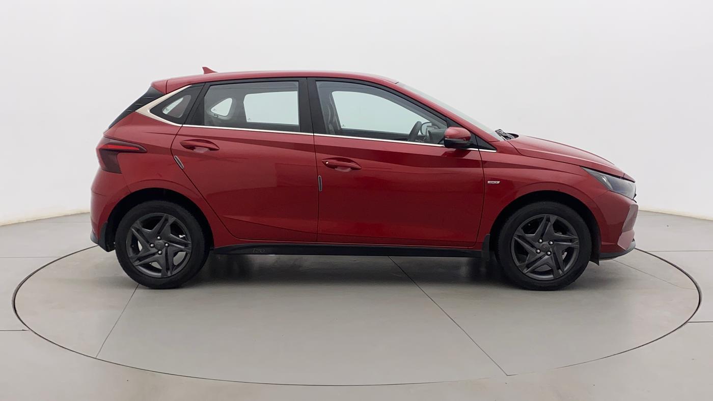 2022 Hyundai NEW I20  SPORTZ 1.0TURBO DCT, Petrol, Automatic, 17,328 km, Right Side View