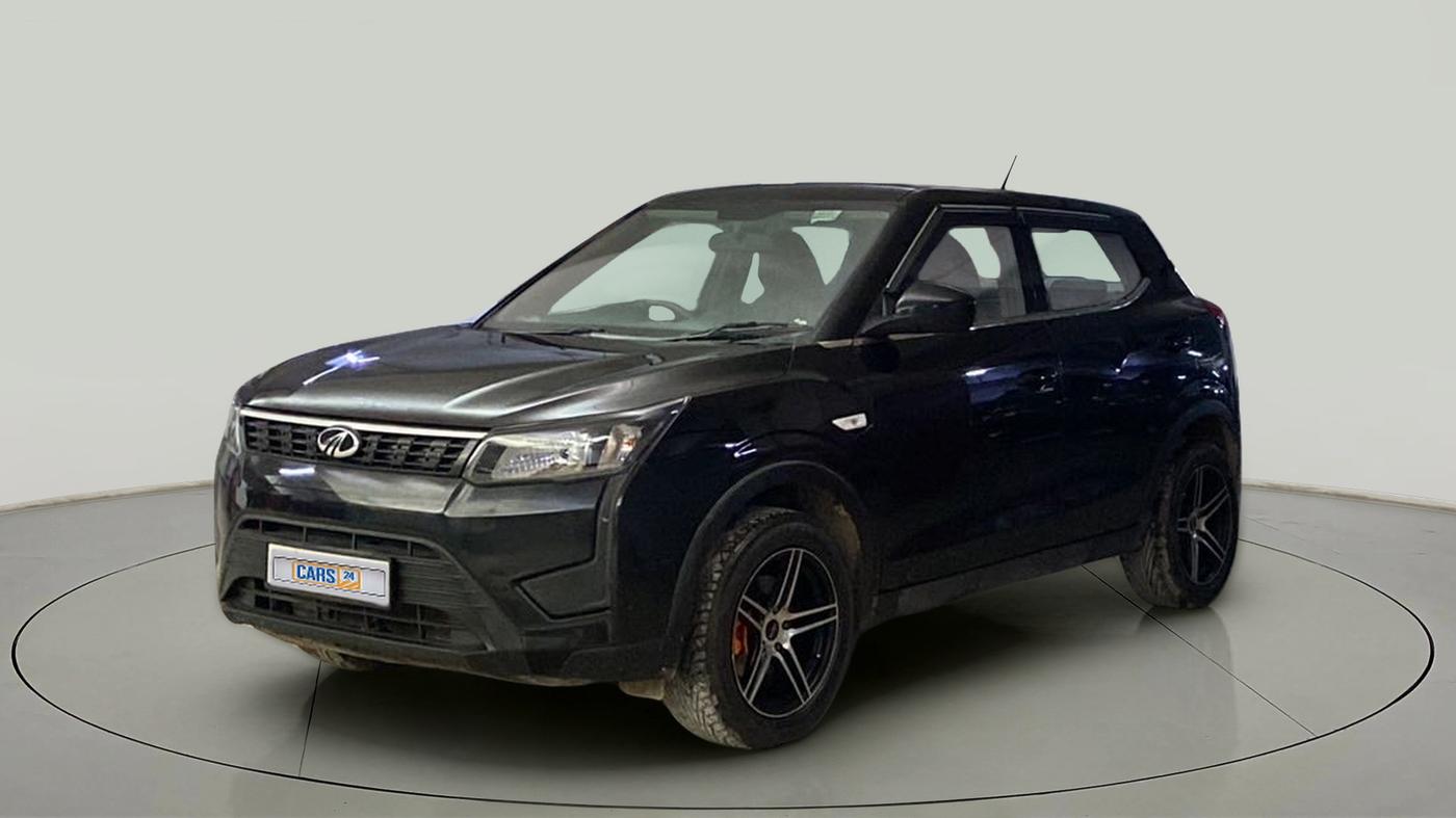 2019 Mahindra XUV300 W4 1.5 DIESEL, Diesel, Manual, 22,232 km, Left Front Diagonal