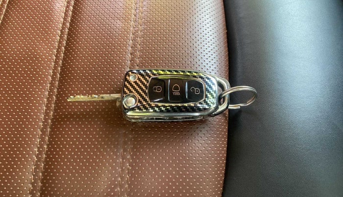 2018 Tata TIGOR XZA PETROL, Petrol, Automatic, 62,645 km, Key Close Up