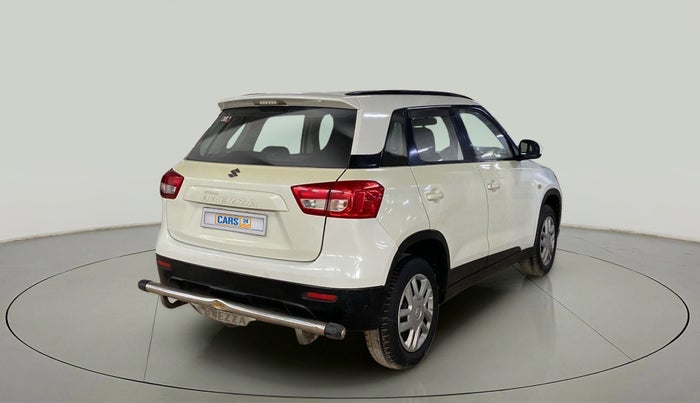 2017 Maruti Vitara Brezza VDI, Diesel, Manual, 33,691 km, Right Back Diagonal