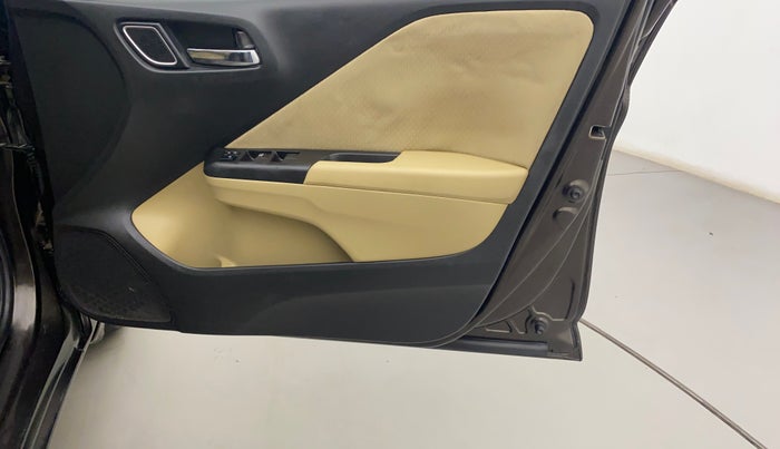 2020 Honda City 1.5L I-VTEC VX CVT, Petrol, Automatic, 34,011 km, Driver Side Door Panels Control