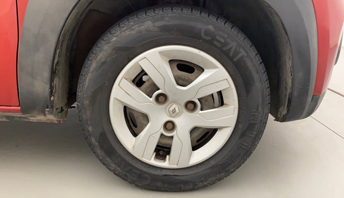2017 Renault Kwid RXT 0.8, Petrol, Manual, 30,702 km, Right Front Wheel