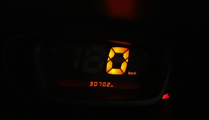 2017 Renault Kwid RXT 0.8, Petrol, Manual, 30,702 km, Odometer Image