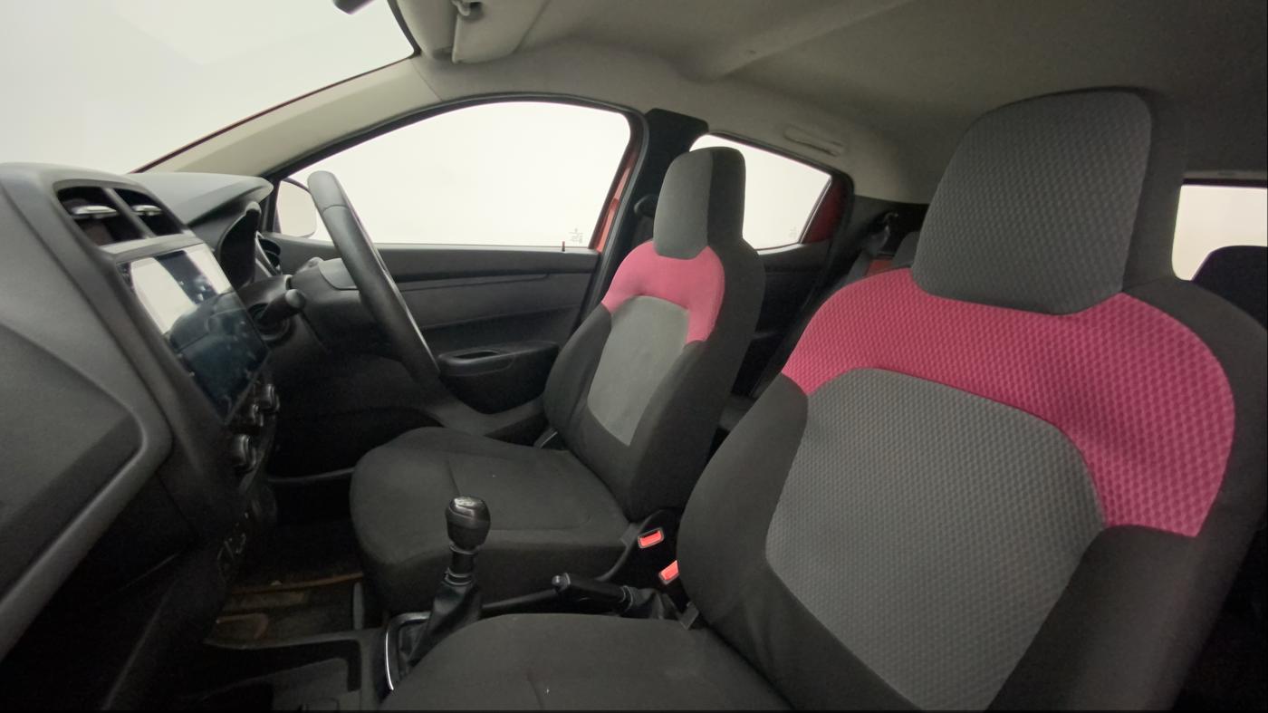 2017 Renault Kwid RXT 0.8, Petrol, Manual, 30,702 km, Right Side Front Door Cabin