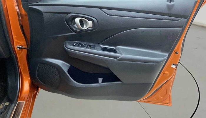 2018 Datsun Go T(O), Petrol, Manual, 31,754 km, Driver Side Door Panels Control