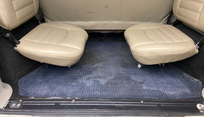 2019 Mahindra Scorpio S9, Diesel, Manual, 37,999 km, Third Seat Row ( optional )
