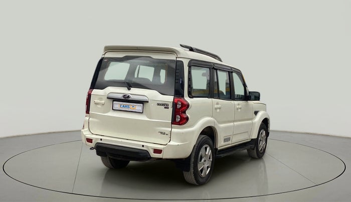 2019 Mahindra Scorpio S9, Diesel, Manual, 37,999 km, Right Back Diagonal