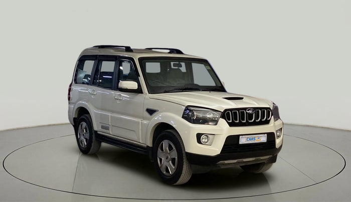 2019 Mahindra Scorpio S9, Diesel, Manual, 37,999 km, Right Front Diagonal
