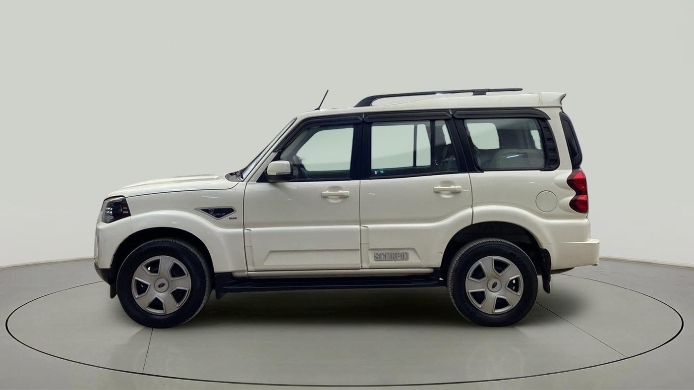 2019 Mahindra Scorpio S9, Diesel, Manual, 37,999 km, Left Side