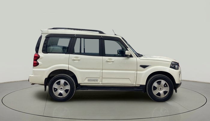 2019 Mahindra Scorpio S9, Diesel, Manual, 37,999 km, Right Side View