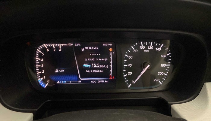 2022 Tata PUNCH CREATIVE  1.2 RTN DUAL TONE, Petrol, Manual, 21,118 km, Odometer Image