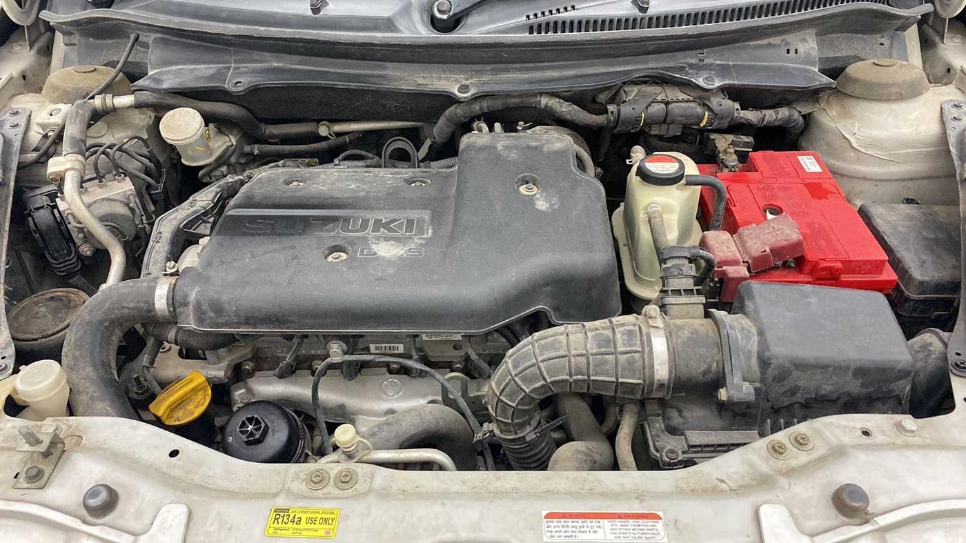 2015 Maruti Swift Dzire VDI ABS, Diesel, Manual, 89,450 km, Open Bonet