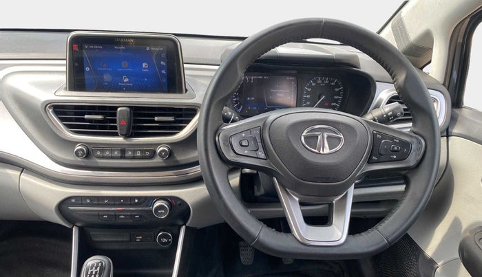 2021 Tata ALTROZ XZ PETROL, Petrol, Manual, 43,742 km, Steering Wheel Close Up